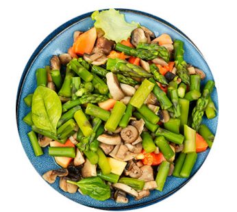 Salteado con espárragos